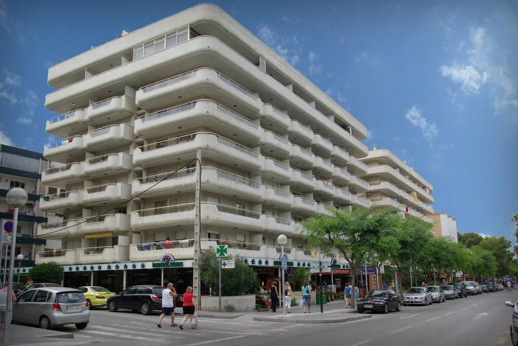 Apartamentos Arquus Center Salou Esterno foto
